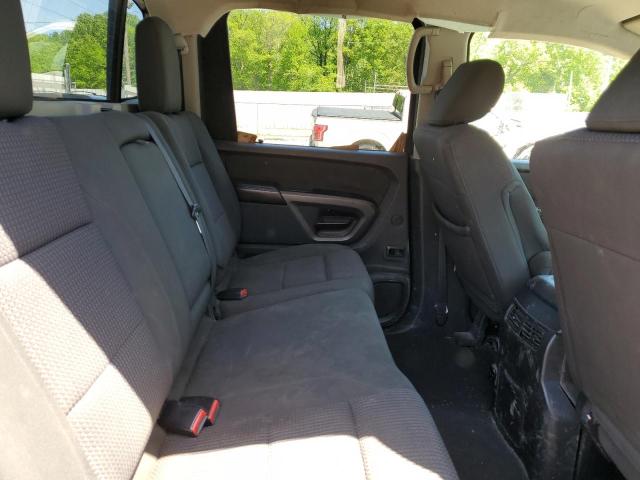 1N6BA0ED6FN512498 Nissan TITAN S