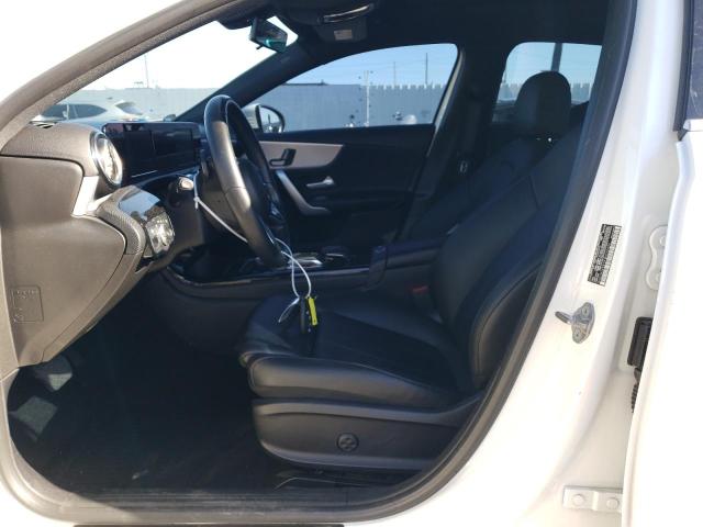 WDD3G4EB9KW032445 Mercedes-Benz A 220