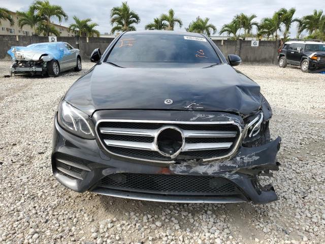 WDDZF4KB0HA257165 Mercedes-Benz E 300 4matic