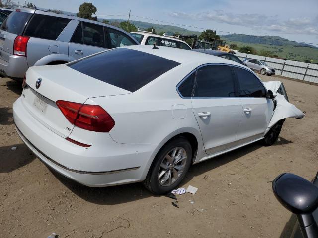 1VWAT7A30GC033549 Volkswagen PASSAT S
