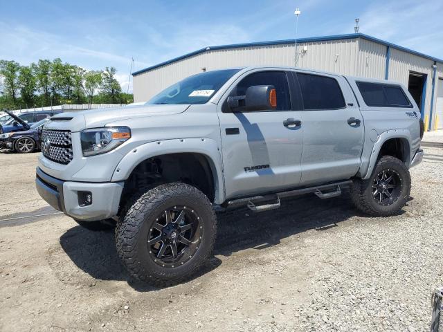 Auction sale of the 2018 Toyota Tundra Crewmax Sr5, vin: 5TFDW5F12JX718784, lot number: 51631754