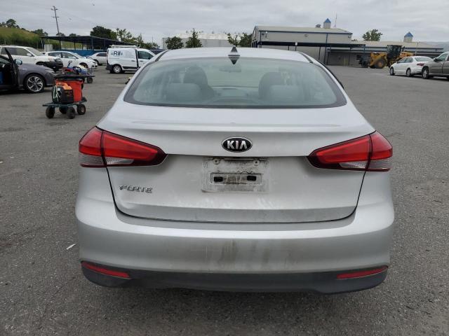 3KPFL4A75JE261833 KIA FORTE LX