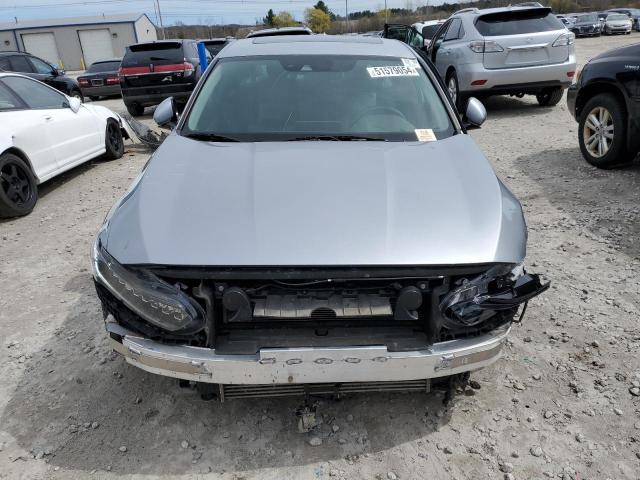 1HGCV2F91JA028712 Honda Accord Touring