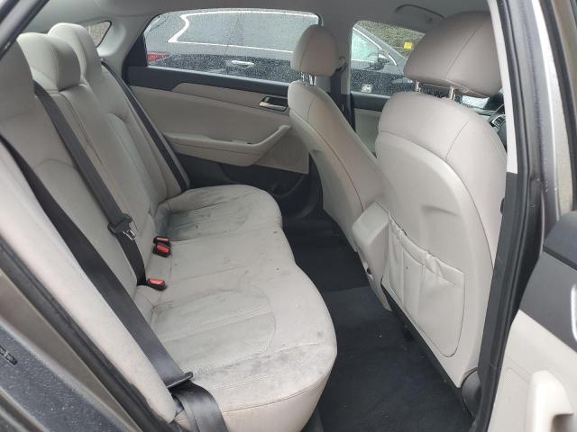 5NPE24AF8JH723061 Hyundai SONATA SE