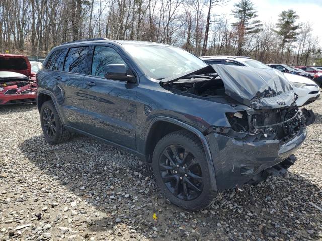 1C4RJFAG2JC260290 Jeep Grand Cherokee Laredo