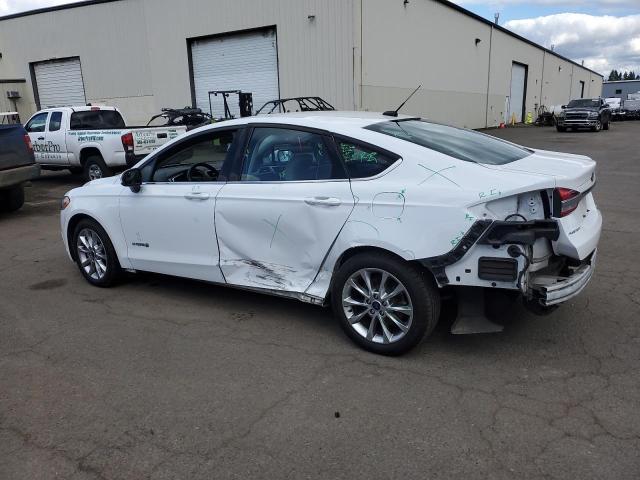 3FA6P0UU2HR277902 Ford Fusion S Hybrid
