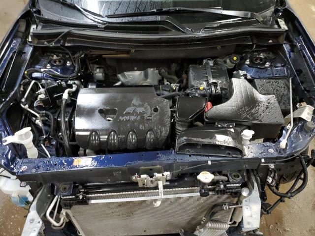 JA4AD3A31KJ002348 Mitsubishi Outlander Se