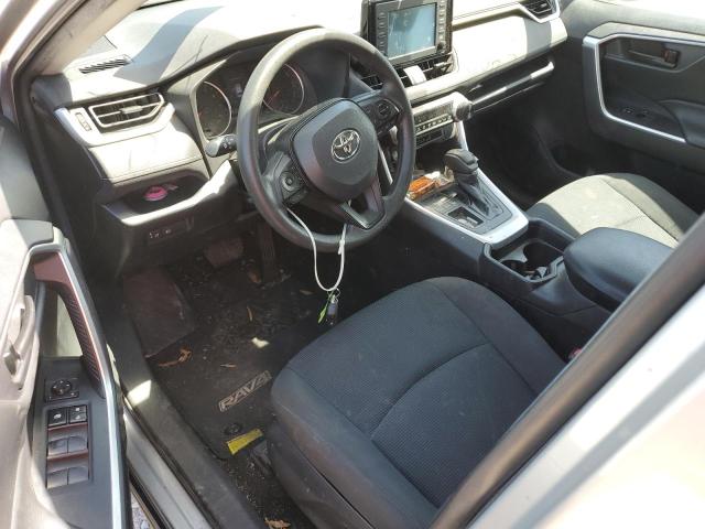 2T3H1RFV2KW044832 Toyota RAV4 LE
