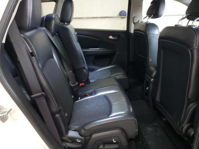 3C4PDCGG2GT123397 Dodge Journey Crossroad