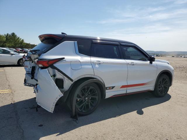 JA4J4UA8XPZ031633 Mitsubishi Outlander Se