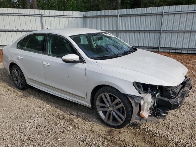 1VWAT7A30GC039335 Volkswagen PASSAT S