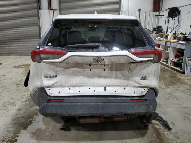 2T3G1RFVXMC152938 Toyota RAV4 LE