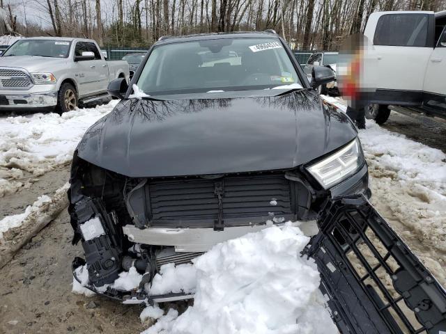 WA1BNAFY4J2004470 Audi Q5 Premium Plus