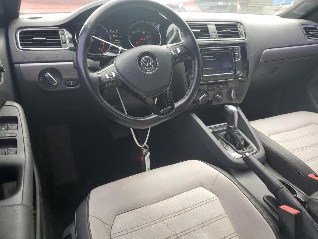 3VWD17AJ2GM330693 Volkswagen Jetta Sport