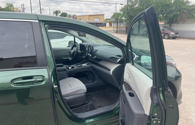 5TDKSKFC3NS062254 Toyota SIENNA LE