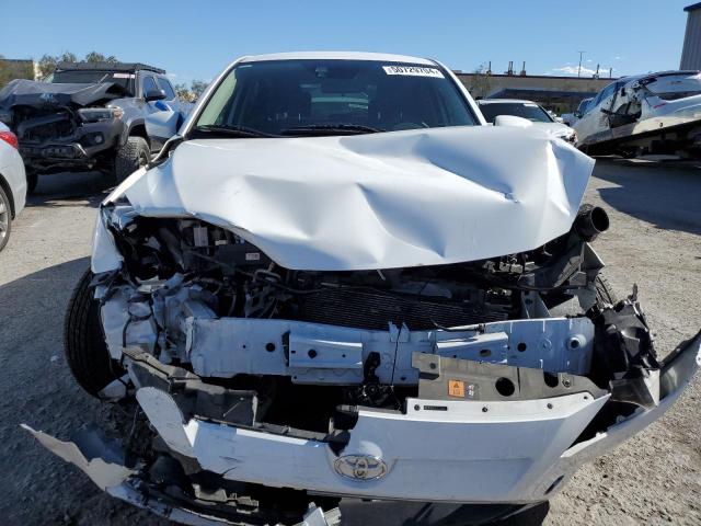 3MYDLBJV2LY703237 Toyota YARIS LE