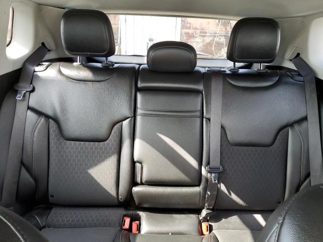 3C4NJCBB6KT750009 Jeep Compass Latitude