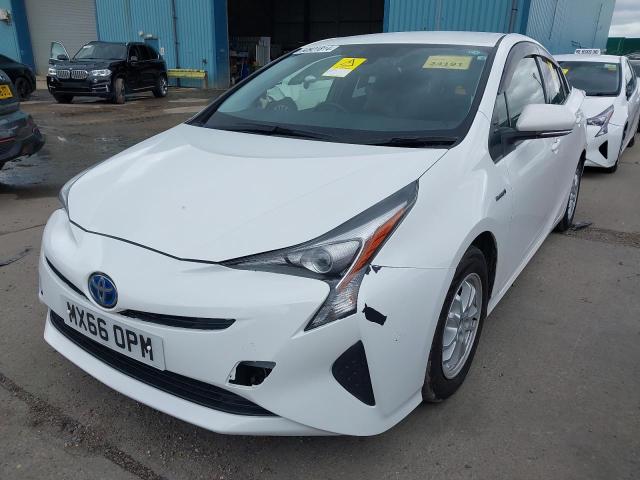 Auction sale of the 2016 Toyota Prius Hybr, vin: ZVW506045283, lot number: 50921814