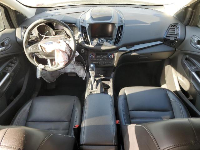 1FMCU9J93KUC33462 Ford Escape Titanium