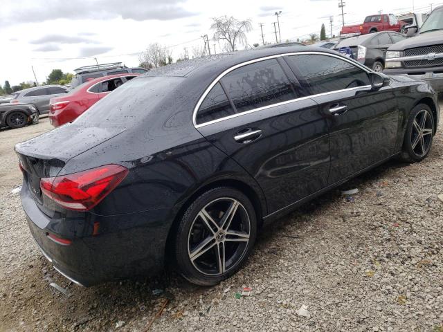WDD3G4EB2KW021643 Mercedes-Benz A 220