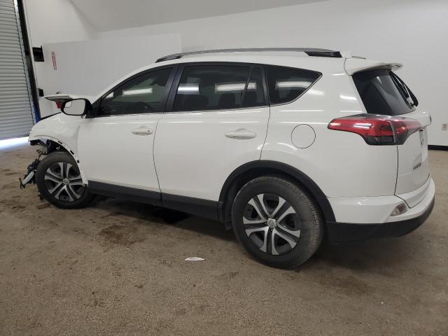 JTMZFREV1JJ179336 Toyota RAV4 LE