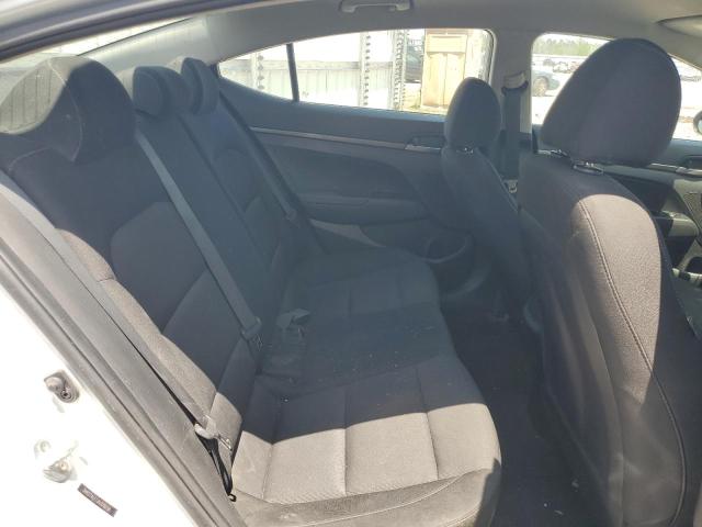 5NPD74LF7JH355658 Hyundai ELANTRA SE