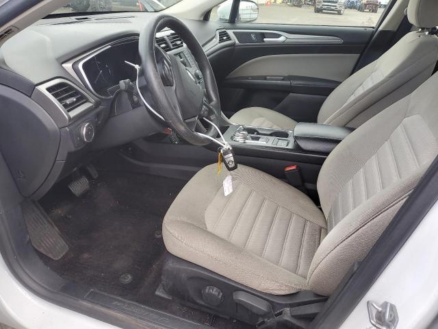 3FA6P0UU2HR277902 Ford Fusion S Hybrid