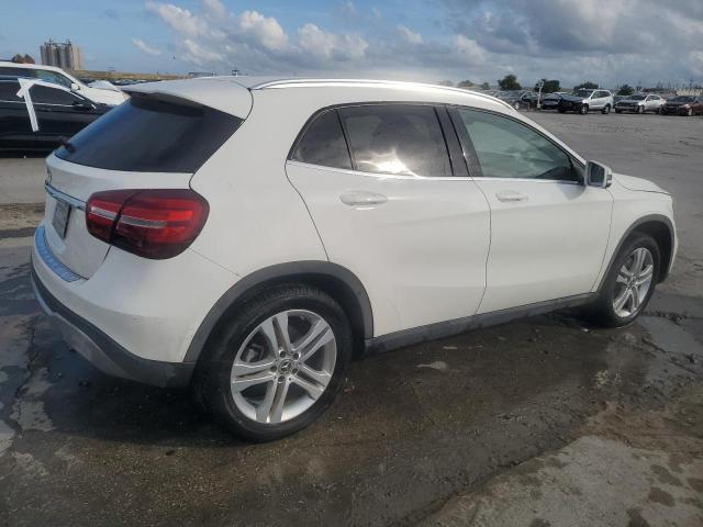 WDCTG4EB6LU028001 Mercedes-Benz GLA 250