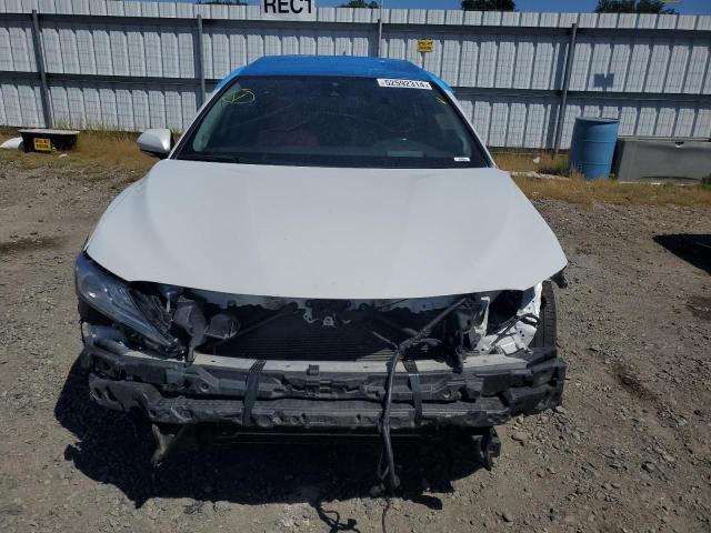 4T1B61HK8KU764267 Toyota CAMRY XSE