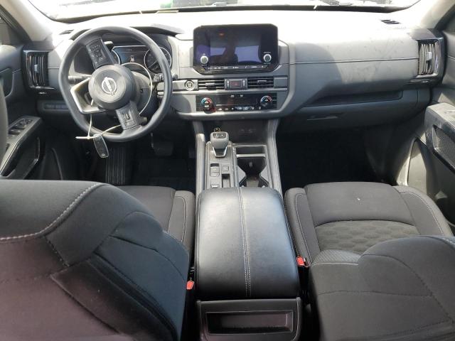 5N1DR3AA1PC242820 Nissan Pathfinder S