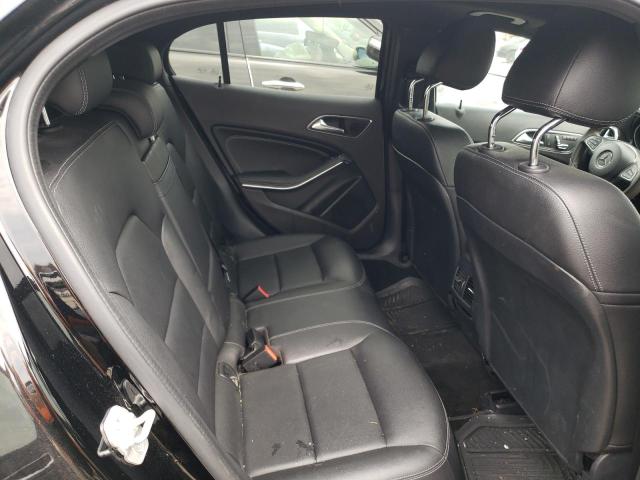 WDCTG4GB7JJ449737 Mercedes-Benz Gla 250 4matic