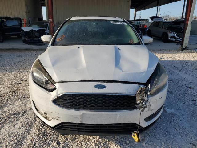 1FADP3H2XJL245575 Ford FOCUS SEL