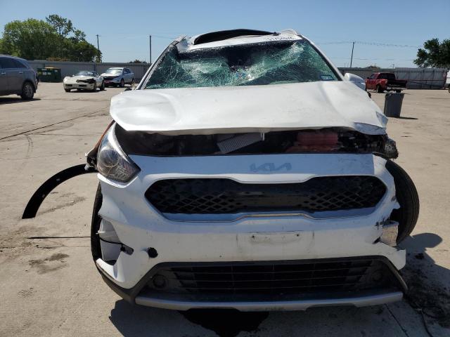 KNDCB3LC9N5524577 KIA NIRO LX