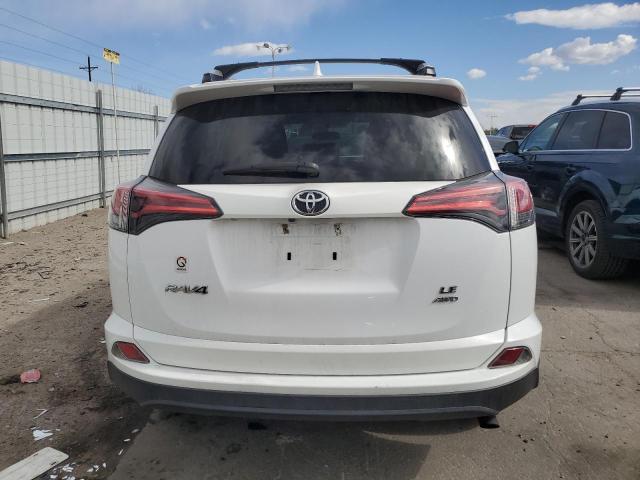 2T3BFREV3GW537807 Toyota RAV4 LE