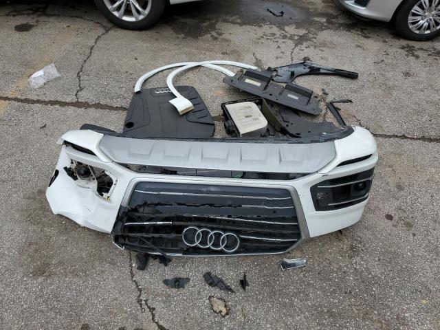 WA1LHAF71KD014754 Audi Q7 Premium Plus