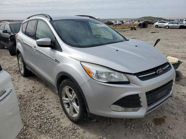 1FMCU9G95GUB59542 Ford ESCAPE SE