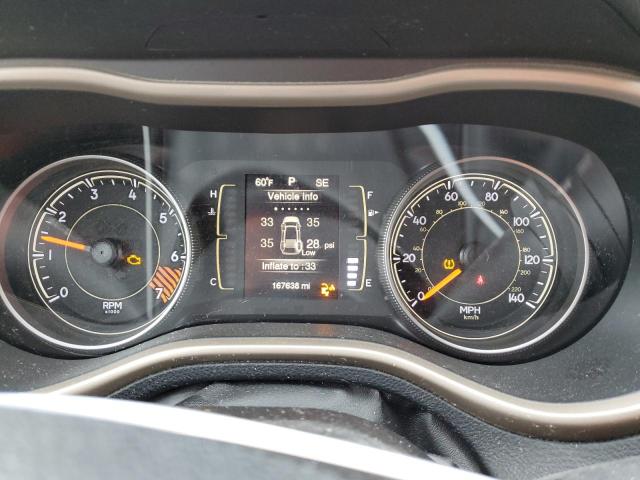 1C4PJLCB0FW741863 Jeep Cherokee Latitude
