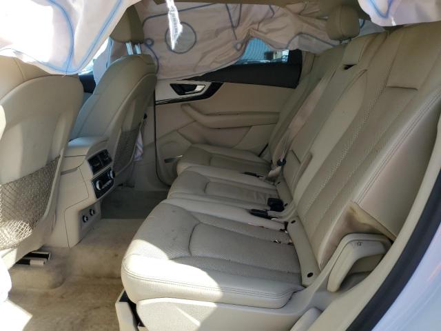 WA1LHAF78KD030353 Audi Q7 Premium Plus