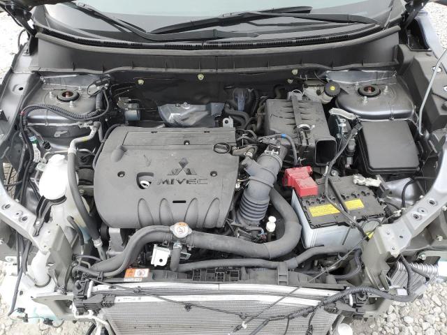 JA4APUAU4NU019072 Mitsubishi Outlander Sport Es