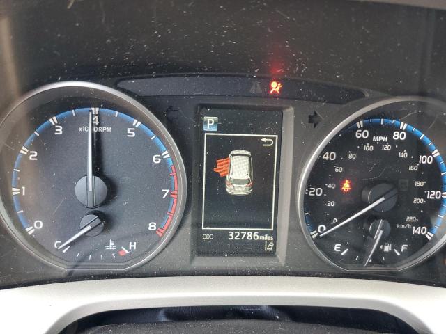 JTMZFREV3HJ718288 Toyota RAV4 LE