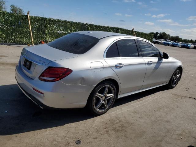 WDDZF4KB4HA020128 Mercedes-Benz E 300 4matic