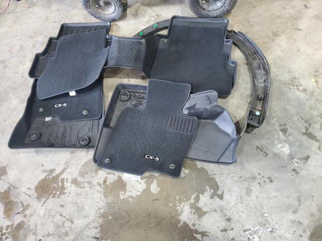 JM3KFBDM1N0523607 Mazda Cx-5 Premium