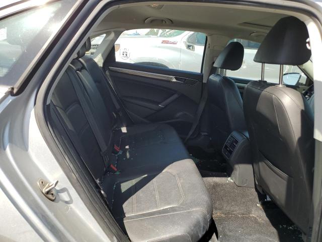1VWBA7A36JC033668 Volkswagen PASSAT SE