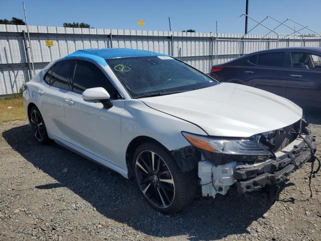 4T1B61HK8KU764267 Toyota CAMRY XSE