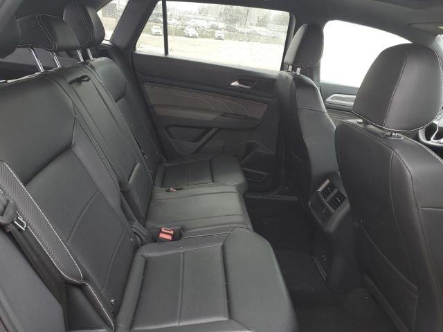 1V2JE2CA3PC215031 Volkswagen Atlas Cross Sport Se