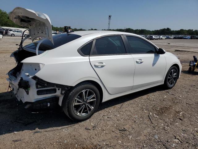 3KPF24AD1PE688623 KIA FORTE LX