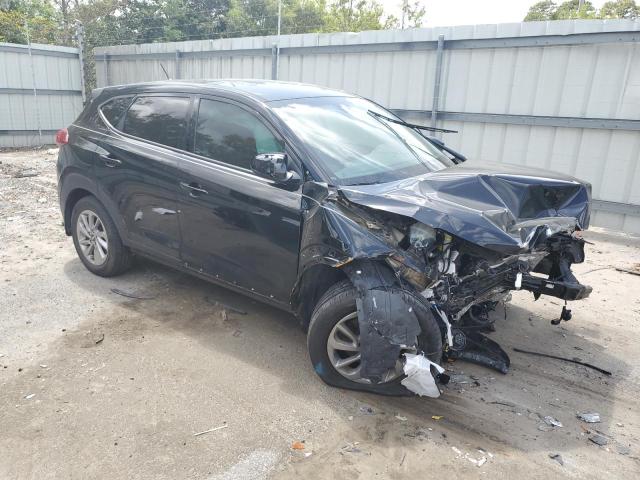 KM8J23A45JU752719 Hyundai TUCSON SE