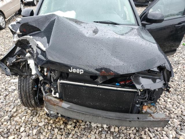 1C4NJCEA6HD157106 Jeep Compass Latitude