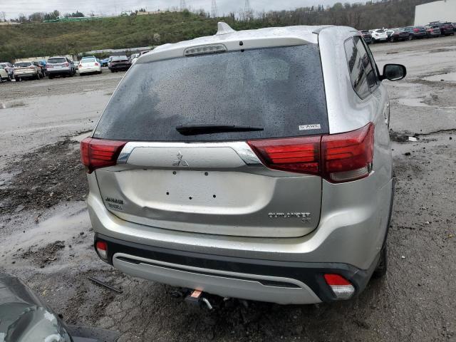 JA4AZ3A33KZ018117 Mitsubishi Outlander Se