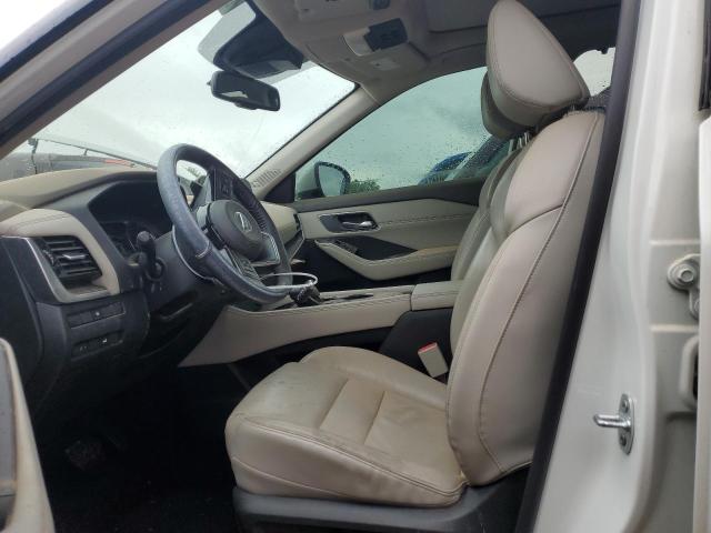 5N1AT3CA2MC704590 Nissan Rogue Sl